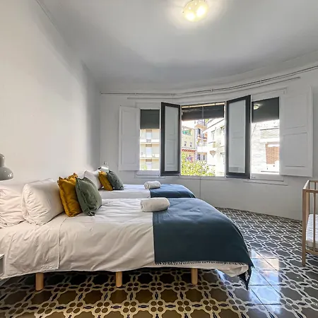 Cycle Haven In Center Apartment