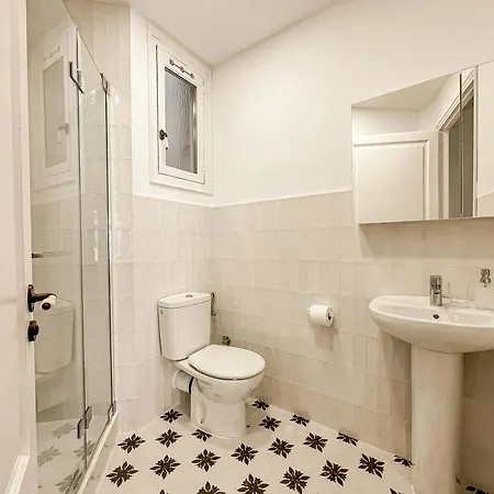 Apartment Cycle Haven In Center