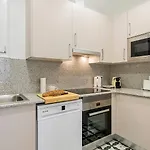 Cycle Haven In Center Appartamento Girona
