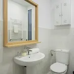 Cycle Haven In Center Appartamento *